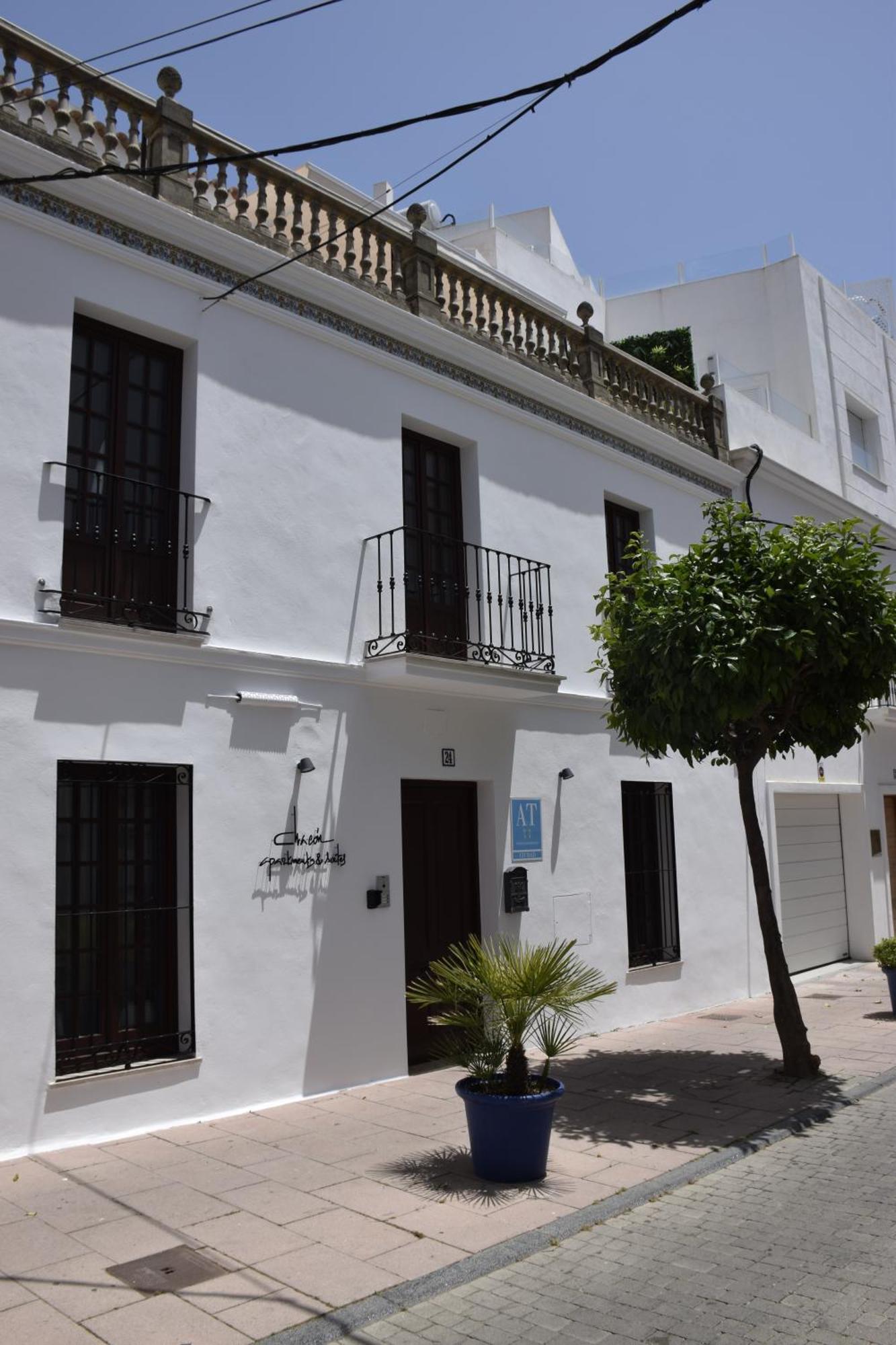 Chacon Apartments & Suites Estepona Exterior foto